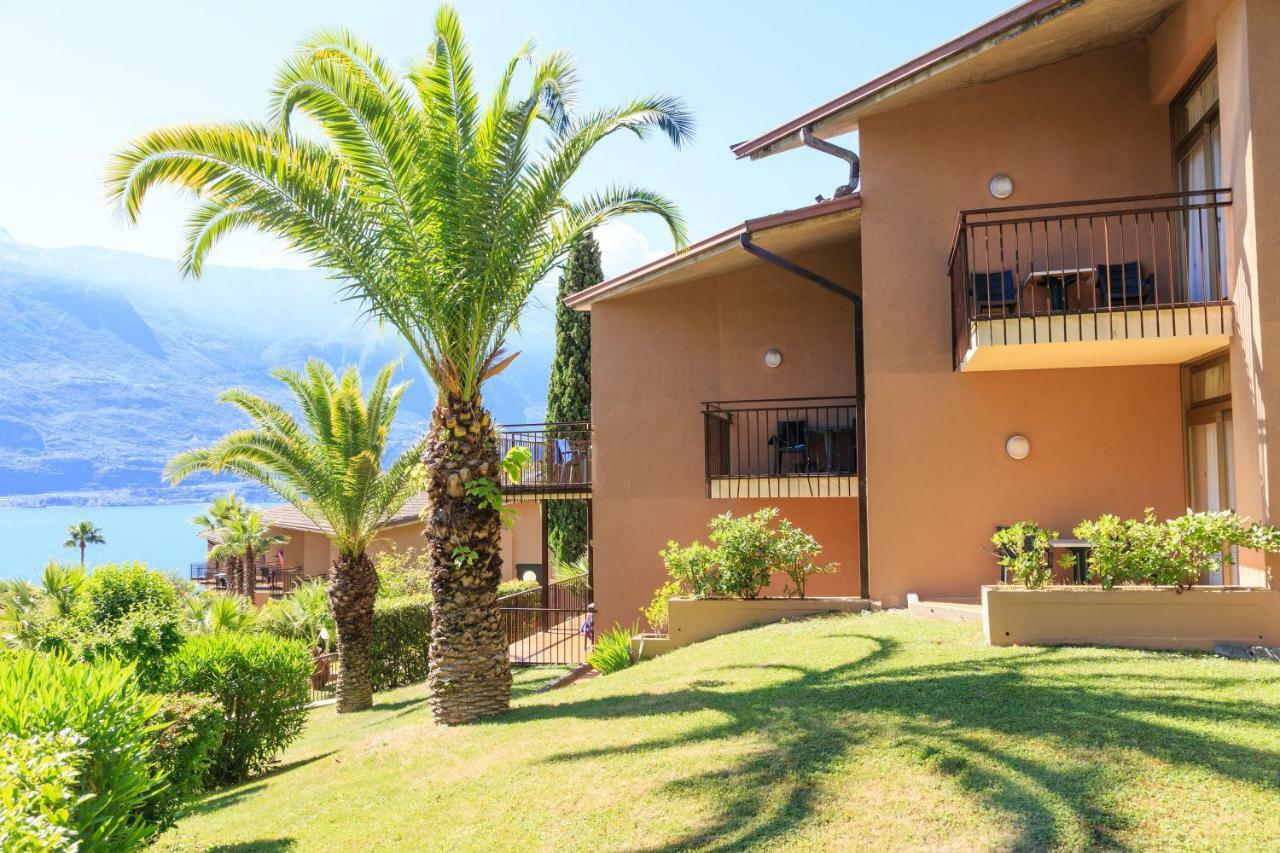 Hotel Leonardo Da Vinci Limone sul Garda Esterno foto
